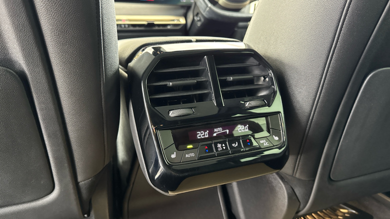 BMW iX 240kW xDrive40 M Sport Edition 76.6kWh 5dr Auto Electric Estate